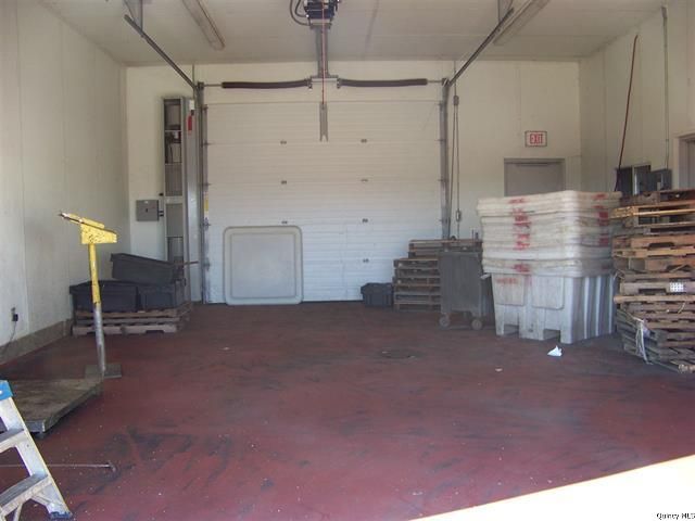 Big River Fish Corporation: 30402 State Highway 107, Griggsville, IL 62340